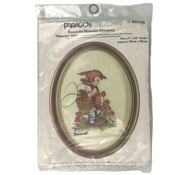NOS Vintage Paragon Needlecraft Embroidery Kit Hummel Peasant Girl 1975 0232R - Picture 1 of 5